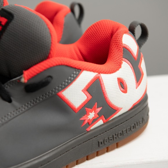 DC Graffik Court Sz 7 Skater Chunky Y2K Skateboarding Emo Grunge Grey Neon Red - Picture 3 of 8